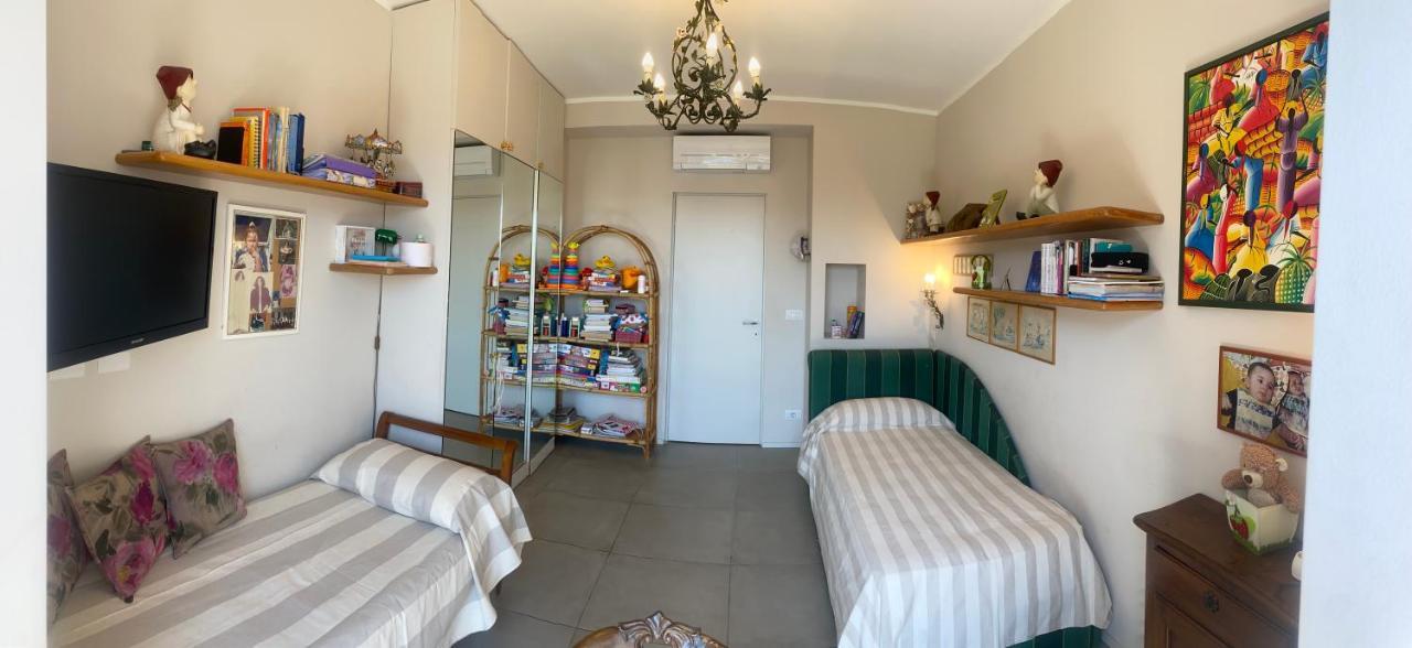 לינה וארוחת בוקר סנטה מרגריטה ליגורה Le Magnolie מראה חיצוני תמונה